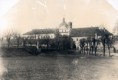 /album/amek-pardubice/a03-zamek-1900-a-louka-pred-nim-dnesni-tenisove-kurty-jpg/